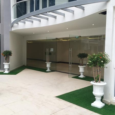 Luxury Business Suits In Grand Avenue By Pattaya City Estates 外观 照片