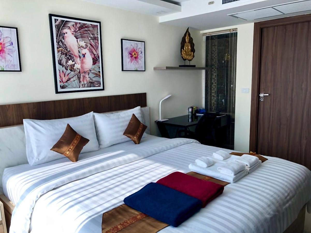 Luxury Business Suits In Grand Avenue By Pattaya City Estates 外观 照片