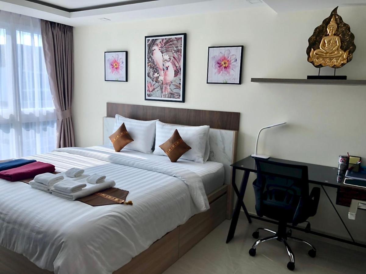 Luxury Business Suits In Grand Avenue By Pattaya City Estates 外观 照片