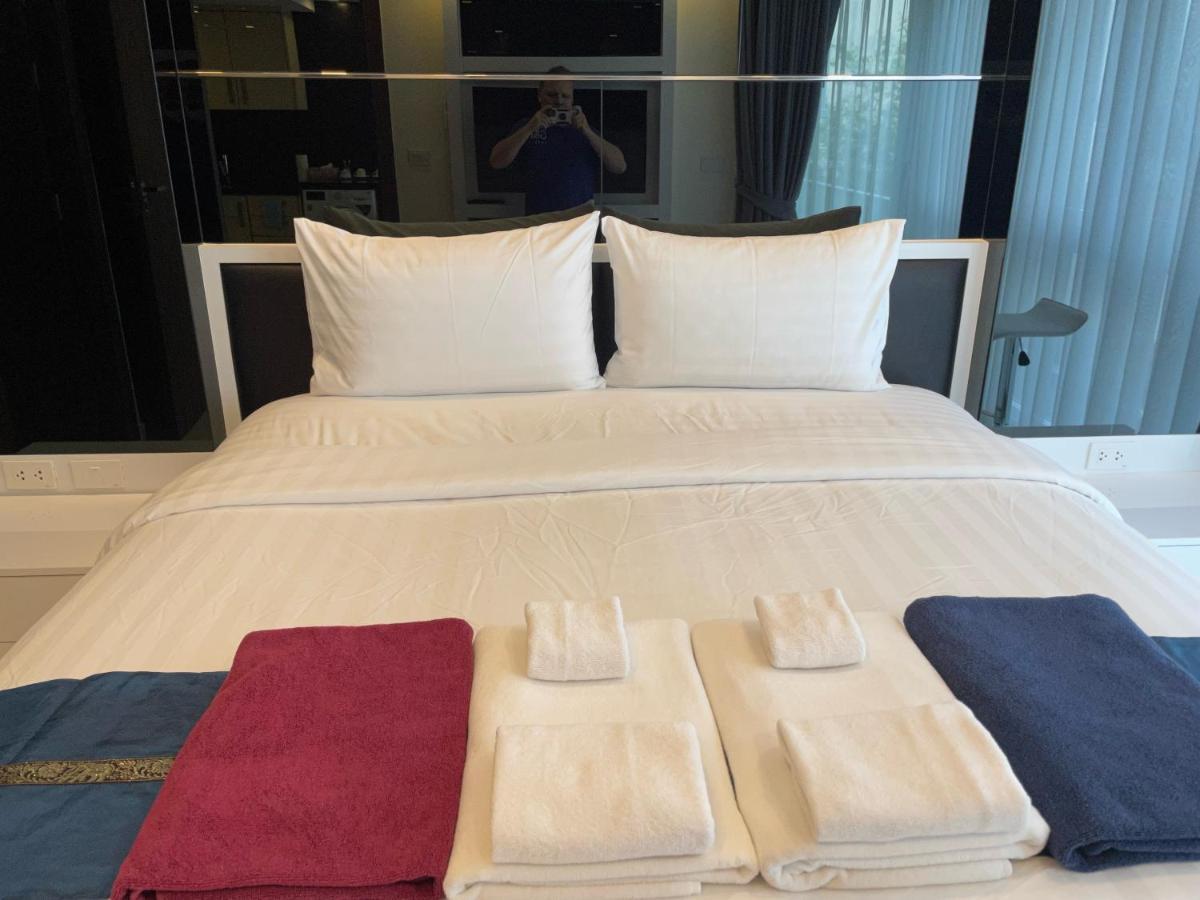 Luxury Business Suits In Grand Avenue By Pattaya City Estates 外观 照片