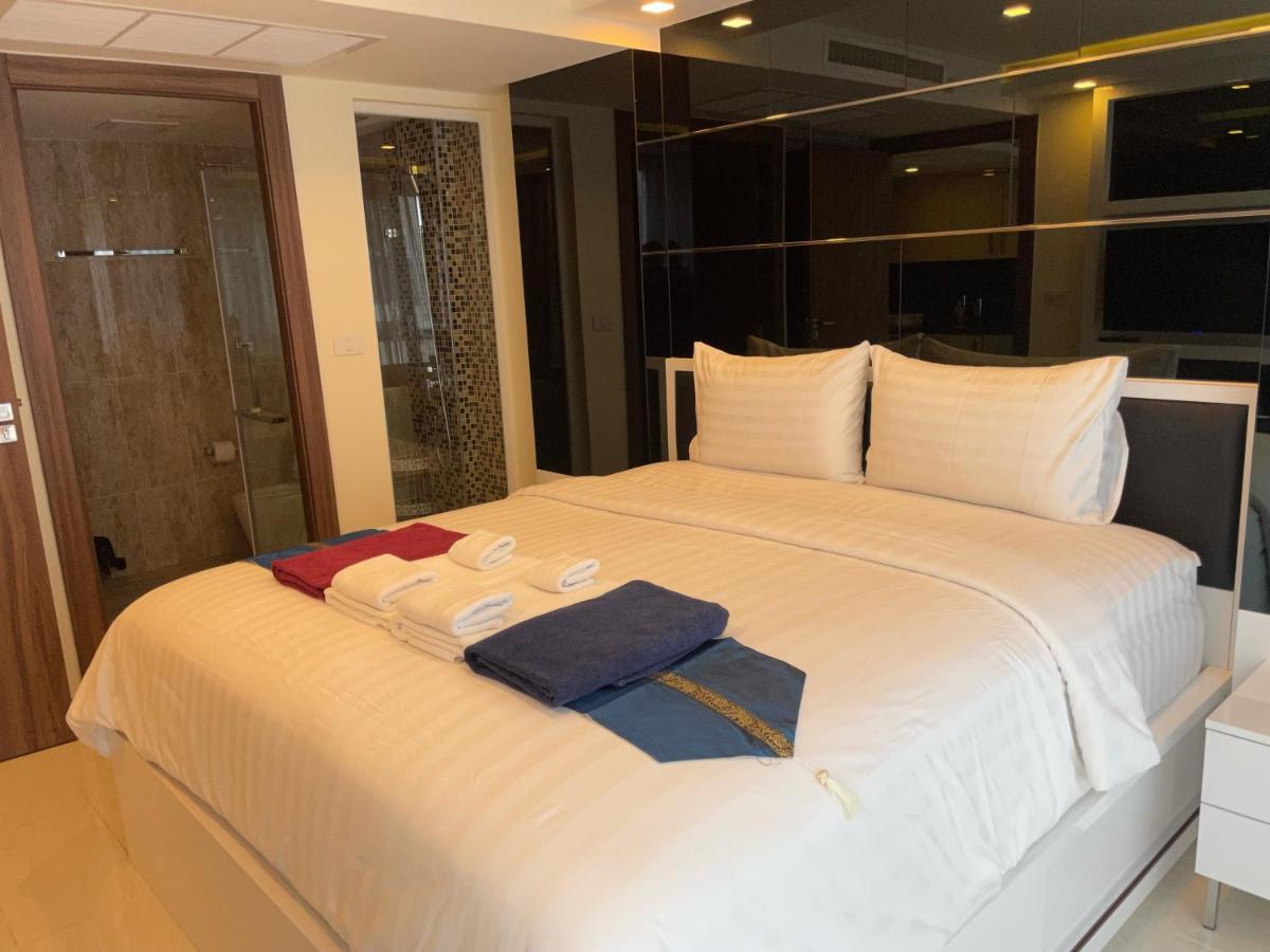 Luxury Business Suits In Grand Avenue By Pattaya City Estates 外观 照片
