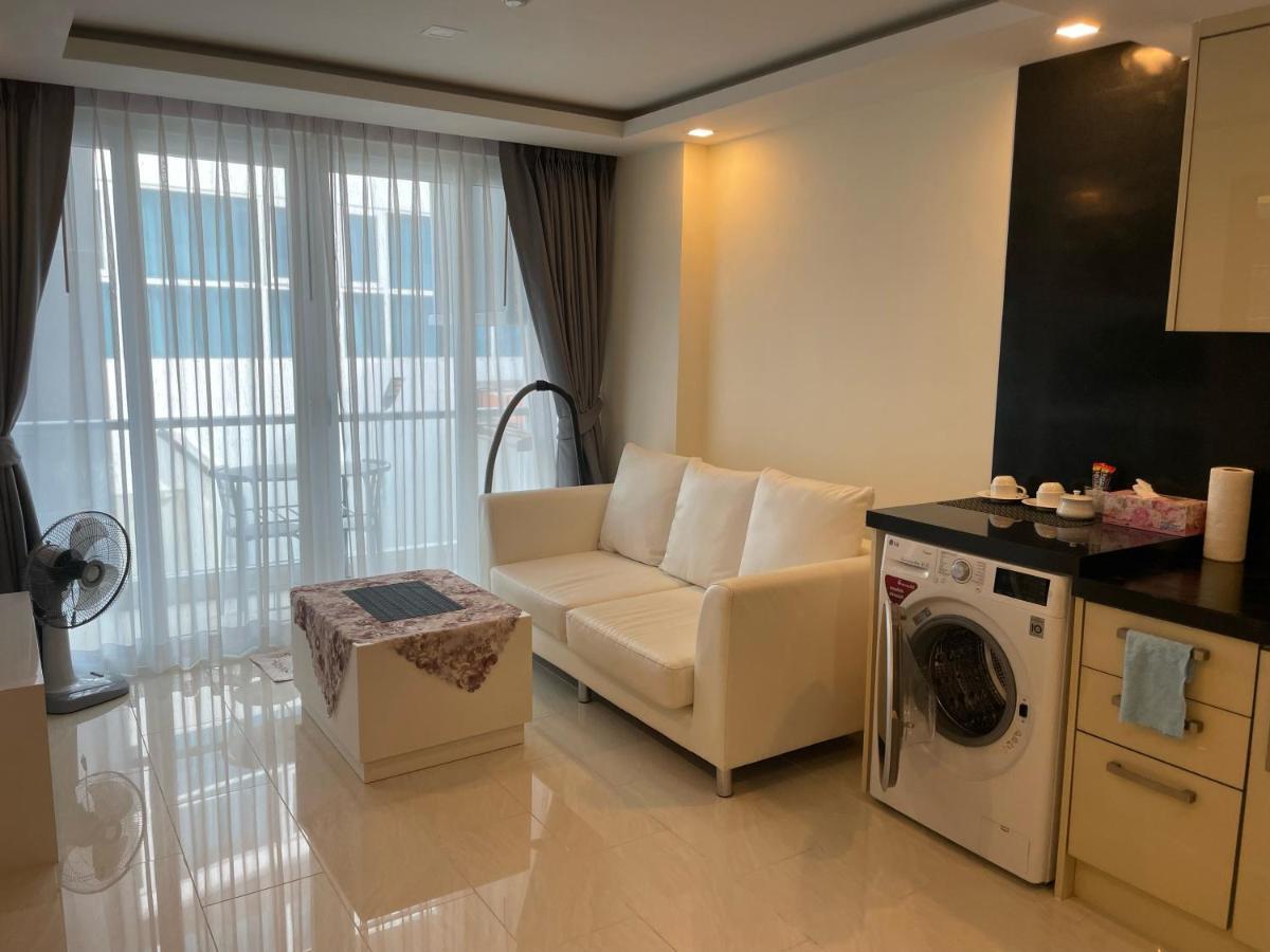 Luxury Business Suits In Grand Avenue By Pattaya City Estates 外观 照片