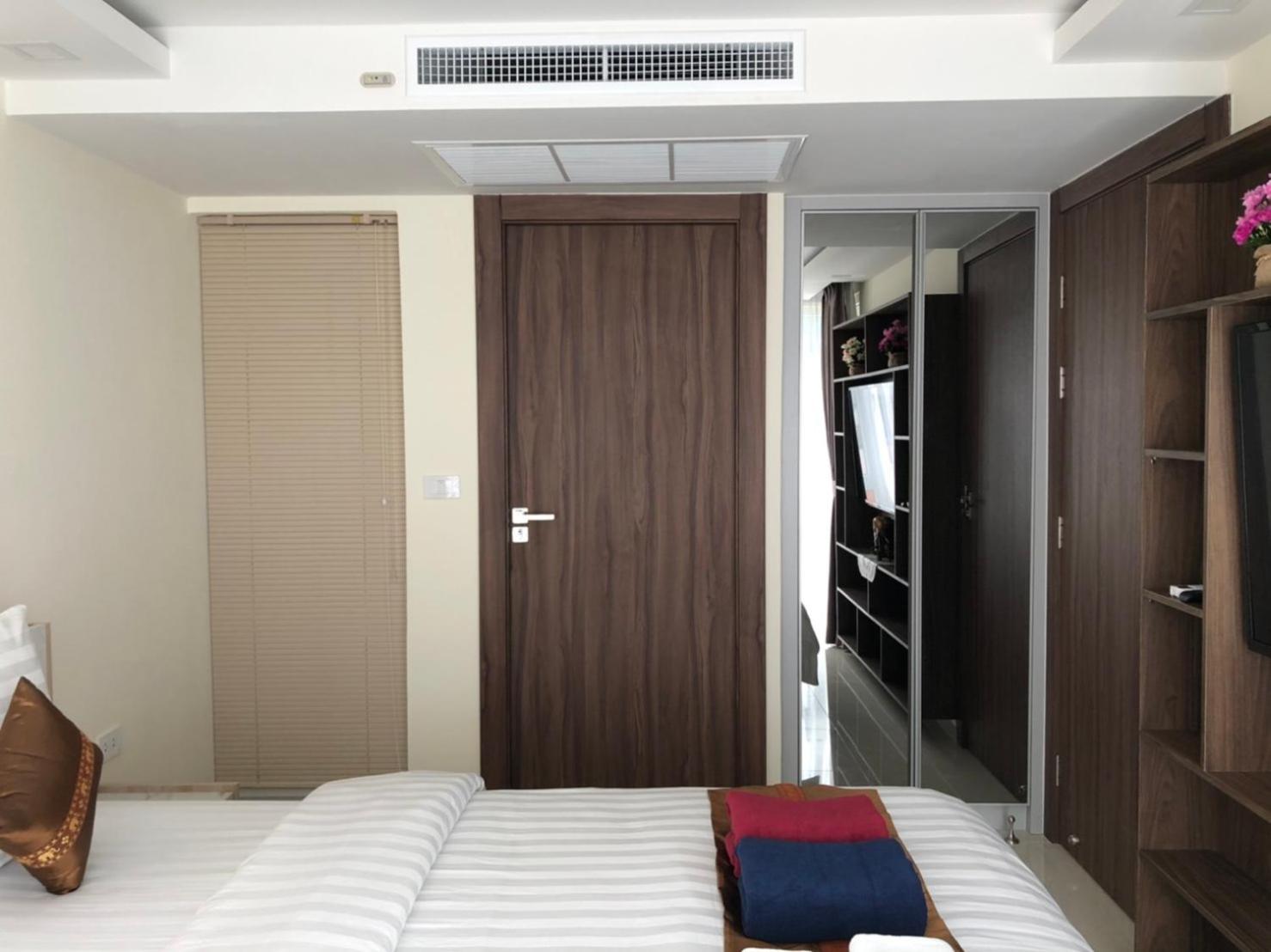 Luxury Business Suits In Grand Avenue By Pattaya City Estates 外观 照片