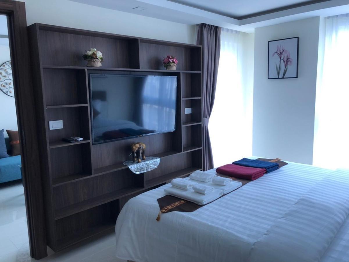 Luxury Business Suits In Grand Avenue By Pattaya City Estates 外观 照片