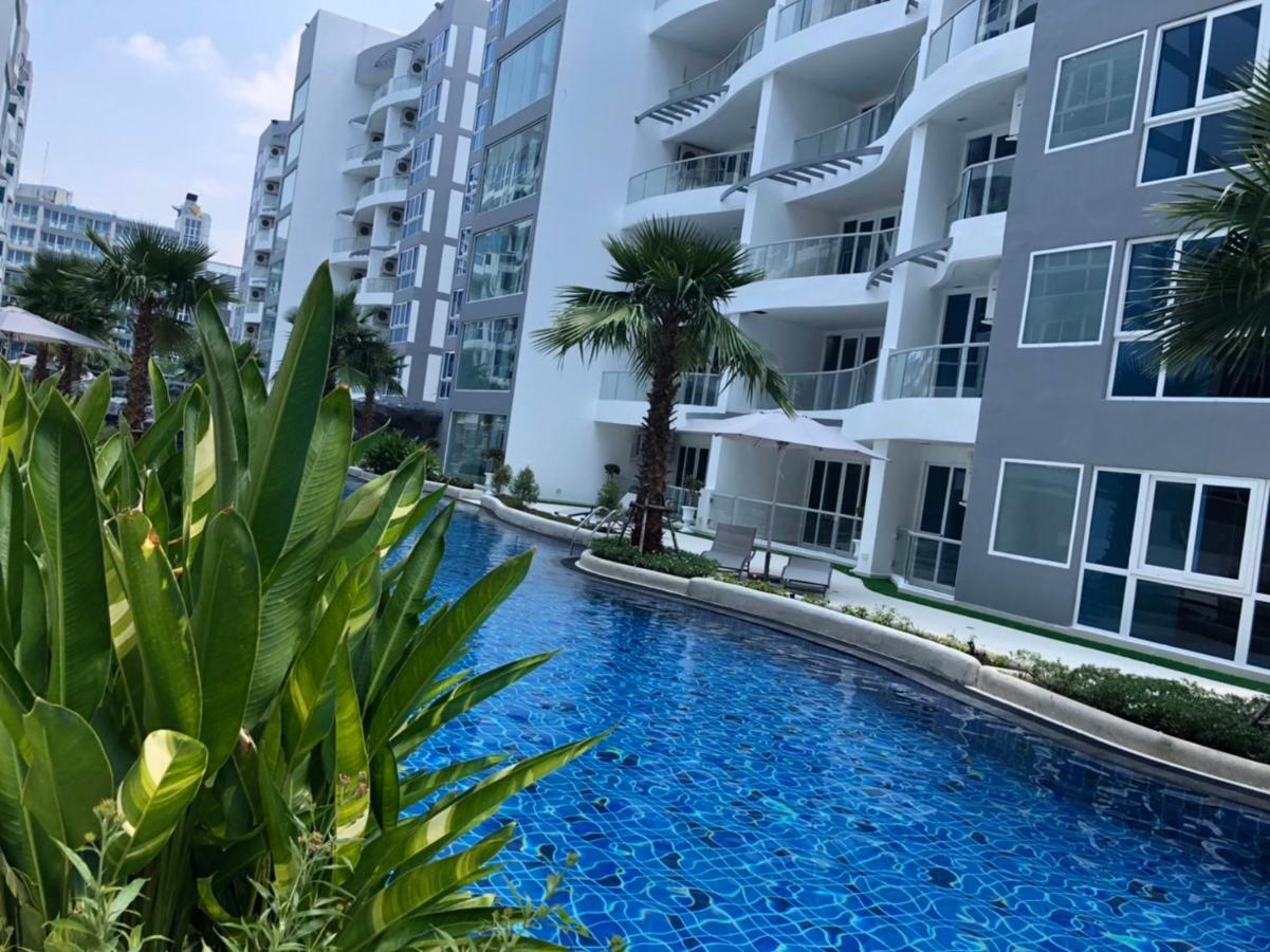 Luxury Business Suits In Grand Avenue By Pattaya City Estates 外观 照片